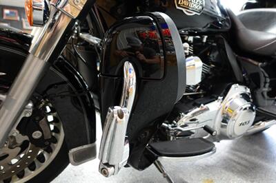 2013 Harley-Davidson Ultra Classic   - Photo 25 - Kingman, KS 67068