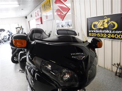 2015 Honda Gold Wing 1800   - Photo 5 - Kingman, KS 67068