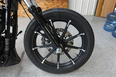 2017 Harley-Davidson Sportster 883 Iron   - Photo 12 - Kingman, KS 67068