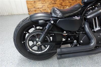 2017 Harley-Davidson Sportster 883 Iron   - Photo 9 - Kingman, KS 67068