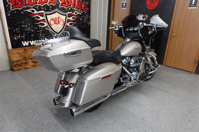 2018 Harley-Davidson Street Glide   - Photo 9 - Kingman, KS 67068