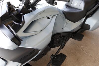 2022 Can Am Spyder F3 Limited SE6   - Photo 30 - Kingman, KS 67068