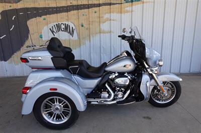 2023 Harley-Davidson Triglide   - Photo 1 - Kingman, KS 67068