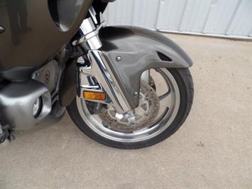 2010 Honda Gold Wing 1800   - Photo 13 - Kingman, KS 67068