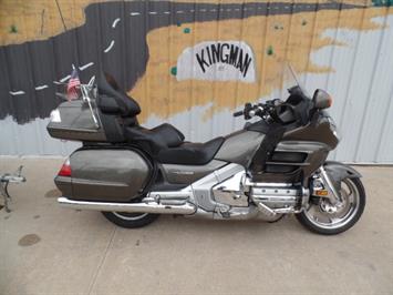 2010 Honda Gold Wing 1800   - Photo 1 - Kingman, KS 67068