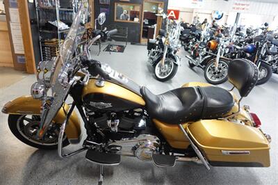 2017 Harley-Davidson Road King   - Photo 5 - Kingman, KS 67068