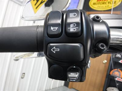 2017 Harley-Davidson Road King   - Photo 14 - Kingman, KS 67068