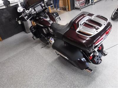 2021 Indian Roadmaster Limited Crimson Metallic   - Photo 6 - Kingman, KS 67068