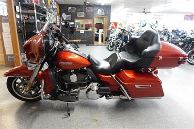 2014 Harley-Davidson Ultra Classic   - Photo 5 - Kingman, KS 67068