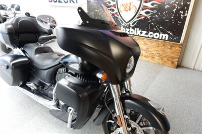 2020 Indian Roadmaster Dark Horse Thunder Black Smoke   - Photo 11 - Kingman, KS 67068