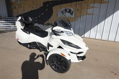 2018 Can-Am Spyder RT SE6   - Photo 2 - Kingman, KS 67068