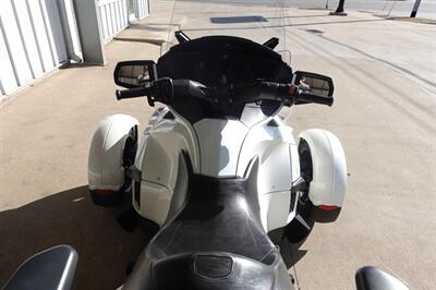 2018 Can-Am Spyder RT SE6   - Photo 41 - Kingman, KS 67068