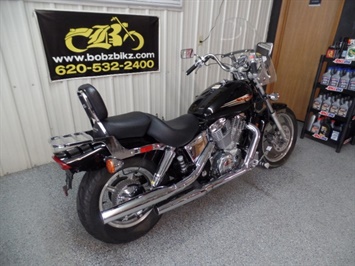 1999 Honda Shadow 1100 Spirit   - Photo 3 - Kingman, KS 67068