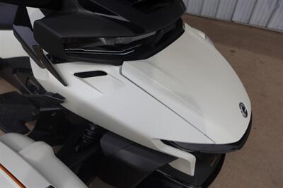 2024 Can Am Spyder RT SE6   - Photo 42 - Kingman, KS 67068