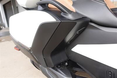 2024 Can Am Spyder RT SE6   - Photo 36 - Kingman, KS 67068