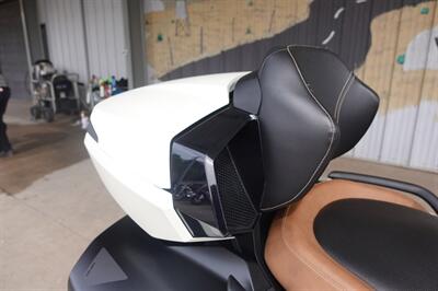 2024 Can Am Spyder RT SE6   - Photo 24 - Kingman, KS 67068