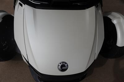 2024 Can Am Spyder RT SE6   - Photo 41 - Kingman, KS 67068