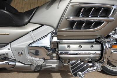 2002 Honda Gold Wing 1800   - Photo 18 - Kingman, KS 67068
