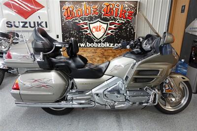 2002 Honda Gold Wing 1800   - Photo 1 - Kingman, KS 67068