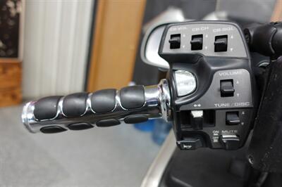 2002 Honda Gold Wing 1800   - Photo 48 - Kingman, KS 67068