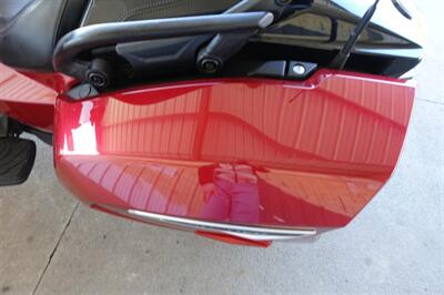 2018 Can Am Spyder F3-T SE6   - Photo 34 - Kingman, KS 67068