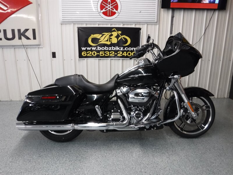 2018 Harley-Davidson Road Glide Custom   - Photo 1 - Kingman, KS 67068