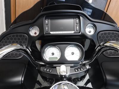 2018 Harley-Davidson Road Glide Custom - Photo 15 - Kingman, KS 67068