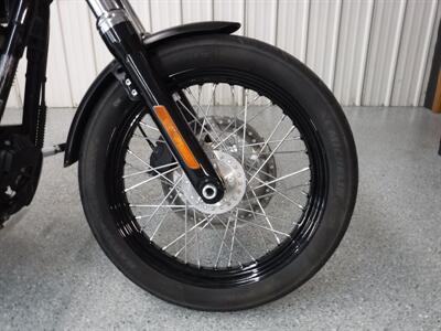 2015 Harley-Davidson Street Bob   - Photo 3 - Kingman, KS 67068