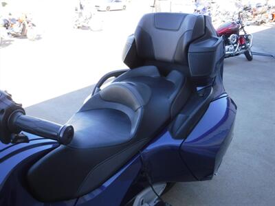 2011 Can Am Spyder RT-S SE5   - Photo 16 - Kingman, KS 67068