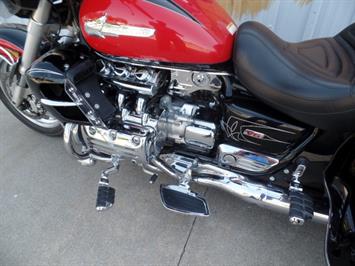 1999 Honda Valkyrie Interstate Trike Roadsmith   - Photo 10 - Kingman, KS 67068