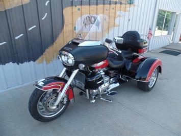 1999 Honda Valkyrie Interstate Trike Roadsmith   - Photo 2 - Kingman, KS 67068