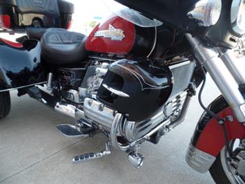 1999 Honda Valkyrie Interstate Trike Roadsmith   - Photo 18 - Kingman, KS 67068