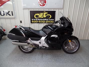 2012 Honda ST 1300 ABS   - Photo 1 - Kingman, KS 67068