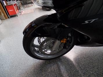 2012 Honda ST 1300 ABS   - Photo 13 - Kingman, KS 67068