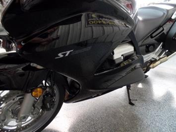 2012 Honda ST 1300 ABS   - Photo 14 - Kingman, KS 67068