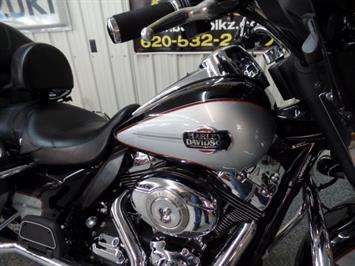 2010 Harley-Davidson Ultra Classic   - Photo 13 - Kingman, KS 67068