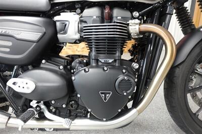 2022 Triumph Street Twin 900 - Photo 12 - Kingman, KS 67068