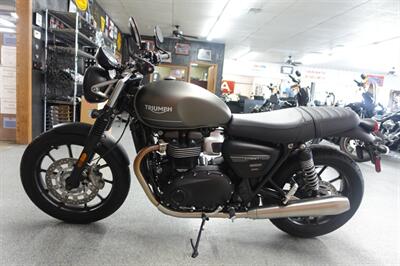 2022 Triumph Street Twin 900 - Photo 5 - Kingman, KS 67068