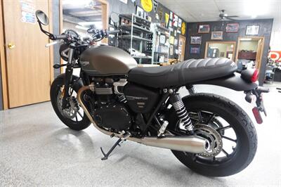 2022 Triumph Street Twin 900 - Photo 6 - Kingman, KS 67068