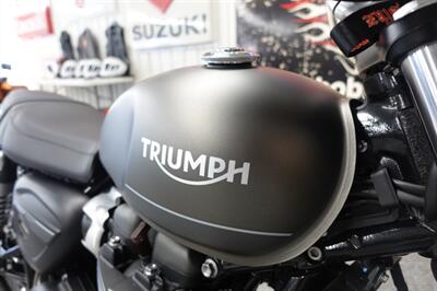 2022 Triumph Street Twin 900 - Photo 10 - Kingman, KS 67068