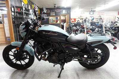 2025 Kawasaki Eliminator SE ABS   - Photo 5 - Kingman, KS 67068