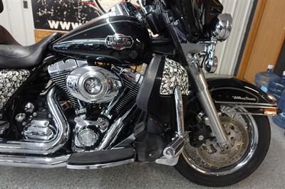 2010 Harley-Davidson Ultra Classic   - Photo 11 - Kingman, KS 67068