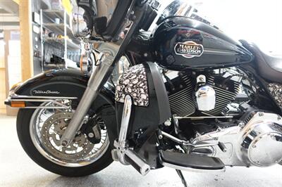 2010 Harley-Davidson Ultra Classic   - Photo 17 - Kingman, KS 67068