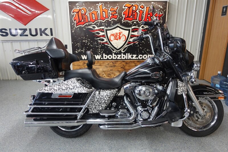 2010 Harley-Davidson Ultra Classic   - Photo 1 - Kingman, KS 67068