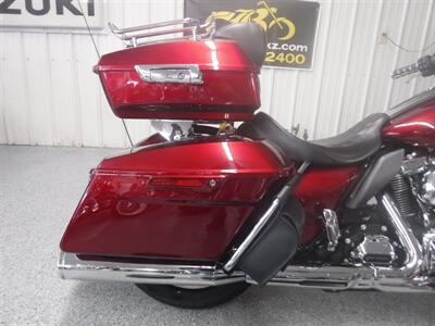 2017 Harley-Davidson Street Glide Special   - Photo 11 - Kingman, KS 67068