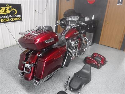 2017 Harley-Davidson Street Glide Special   - Photo 7 - Kingman, KS 67068