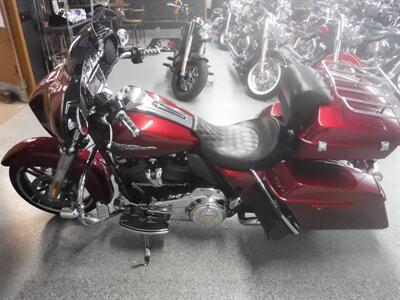 2017 Harley-Davidson Street Glide Special   - Photo 4 - Kingman, KS 67068