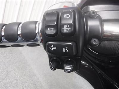 2017 Harley-Davidson Street Glide Special   - Photo 20 - Kingman, KS 67068