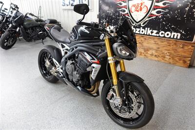 2022 Triumph Speed Triple 1200 RS   - Photo 2 - Kingman, KS 67068