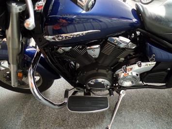 2013 Yamaha V Star 1300 Deluxe   - Photo 17 - Kingman, KS 67068